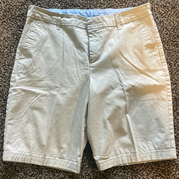 Bermuda shorts - Picture 1 of 3